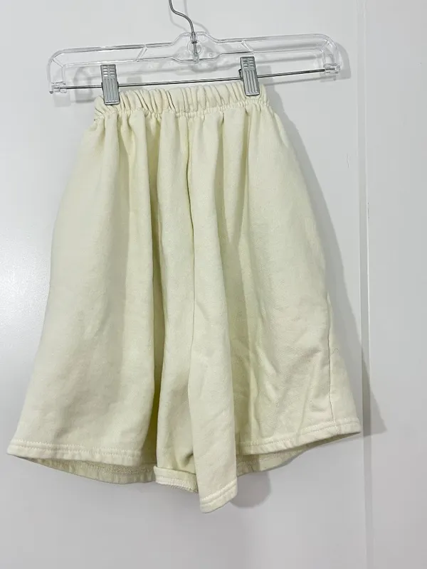Good Morning Baby Anxious Mom Club Medium Cream Sweatshirt Shorts Lounge Set - Image 3