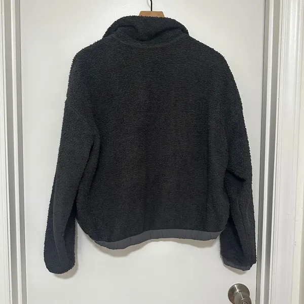 Vuori | Women's Alpine W Cozy Black Full Zip Fleece Funnel Sherpa Jacket, XL - Image 5