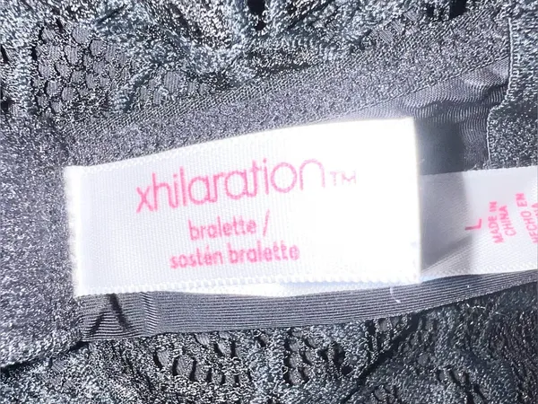 Xhilaration Black Deep Plunge Wire Free Lace Bralette Size Large - Image 14