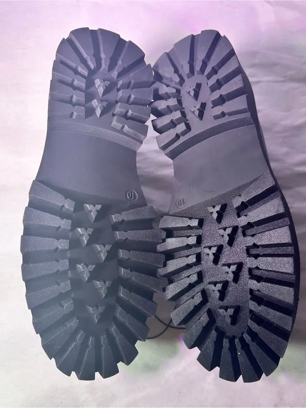 Steve Madden Black Platform Lug Sole Moccasin Loafers - Image 9