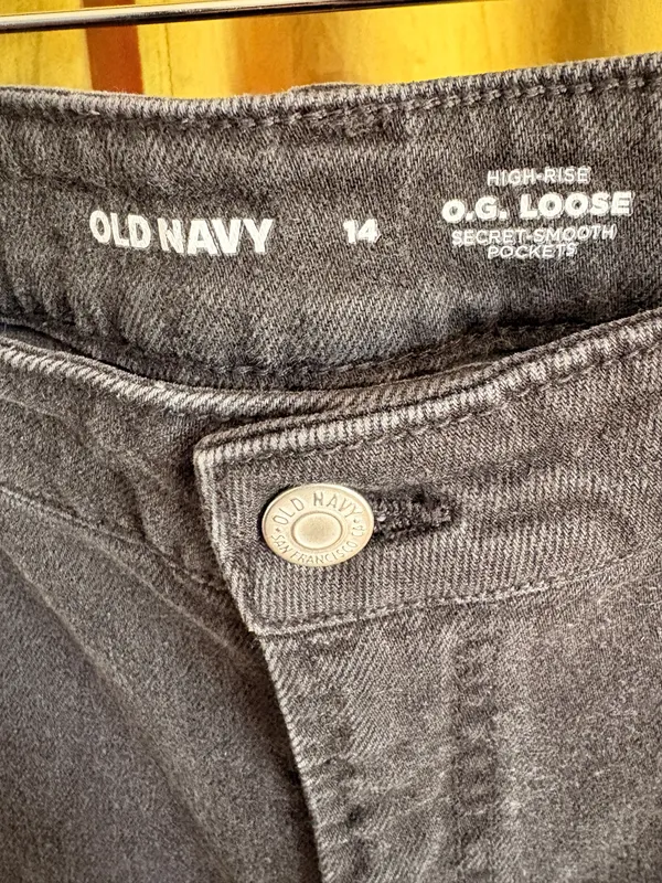 Old Navy OG Loose Jeans High-Waisted - Image 2