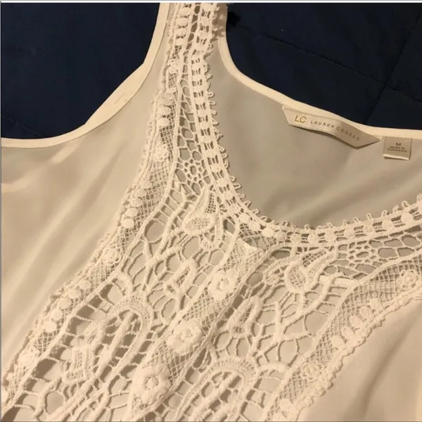 Lauren Conrad Lace Front Peplum Sleeveless Blouse M - Image 5