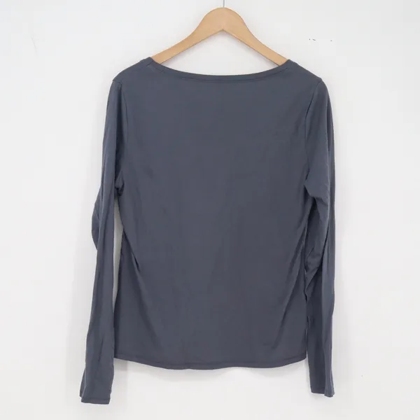 No Boundaries Long Sleeve Tee Womens XXL Solid Gray Scoop Neck Casual Excellent - Image 4