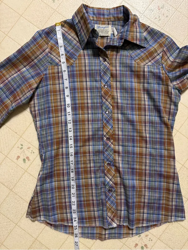 Wrangler 80s Wrangler blue, metallic, brown, and white plaid western shirt - Image 9