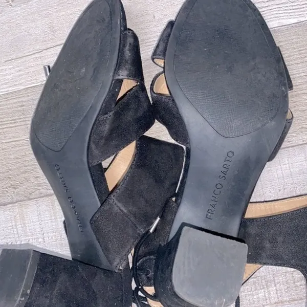 Franco Sarto black block heels size 6 1/2 medium - Image 6