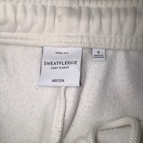 Aritzia cream Joggers - Image 3