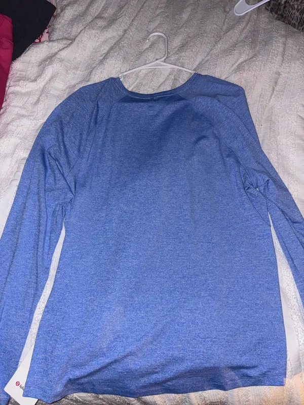 Lululemon License To Train Classic Fit Long Sleeve - Image 4