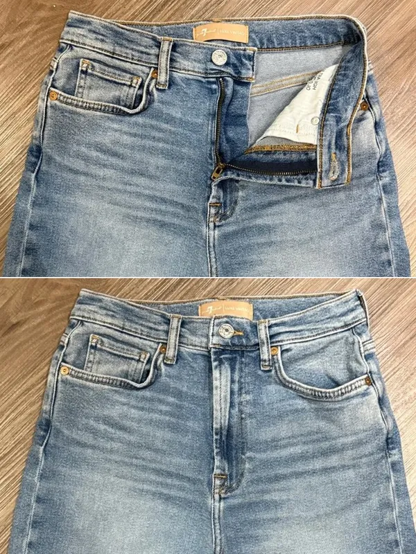7 For All Mankind Luxe Vintage Cropped Jo Jeans 27 Distressed Wide Leg $228 - Image 3