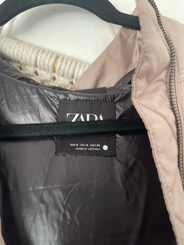 Zara tan puffer jacket  - Image 3