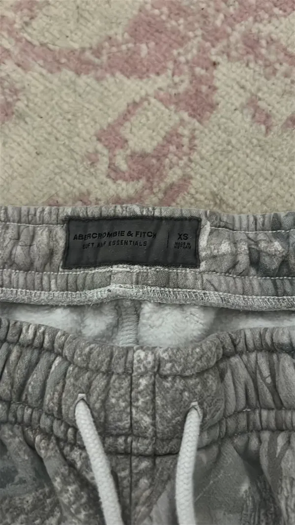 Light Camo Shorts - Image 3
