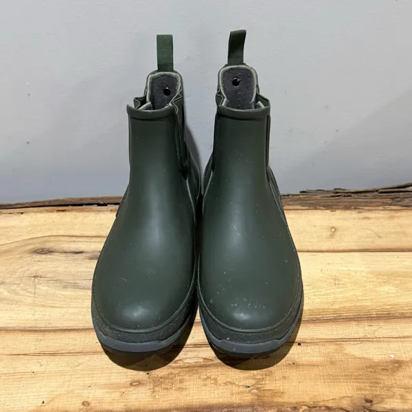 BOGS boots in chelsea green Size 7 A41‎ - Image 4