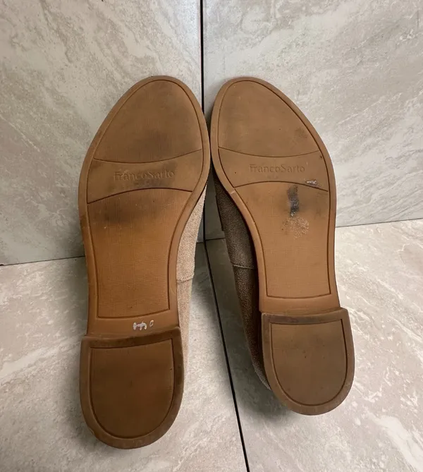 Franco Sarto taupe suede tasseled kiltie fringe loafers Size 8.5 - Image 7