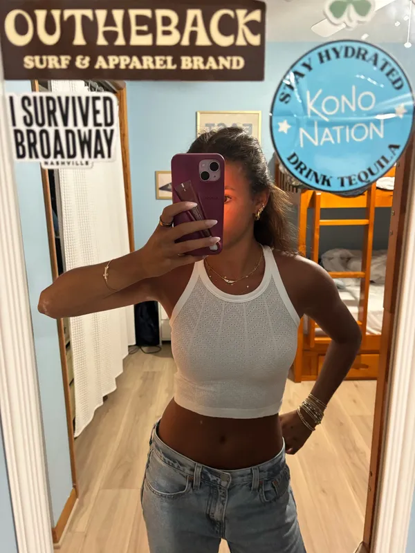 Cropped Swiftly Lululemon Racerback Tank - Image 4