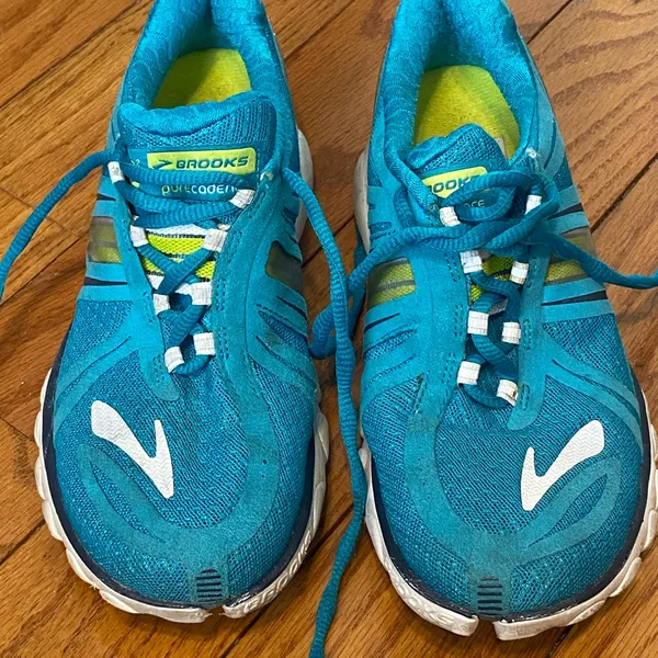Women's Brooks Pure Cadence Teal Green Black Running‎ Shoes Size 7 1201341B763 - Image 2