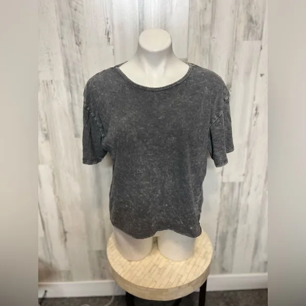 Gray top Gray Size L - Image 4