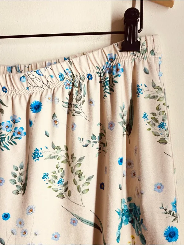 Ekouaer Floral Cropped Lounge Pants Size XL Yellow / Beige / Blue Botanical - Image 3
