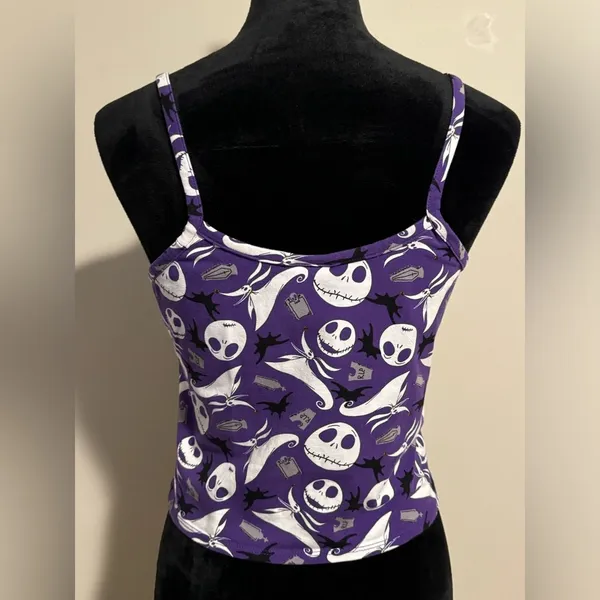 NWOT Disney Nightmare Before Christmas Purple and White Button Down Tank size m - Image 5