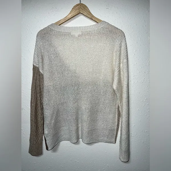 E & M Knitted V-Neck Sweater Color Block Women’s‎ Size Small - Image 2