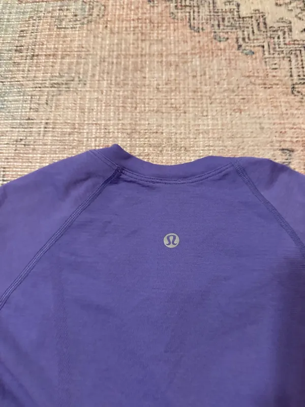 Lululemon Swiftly Tech Short-Sleeve Shirt 2.0 Hip Length - Image 2