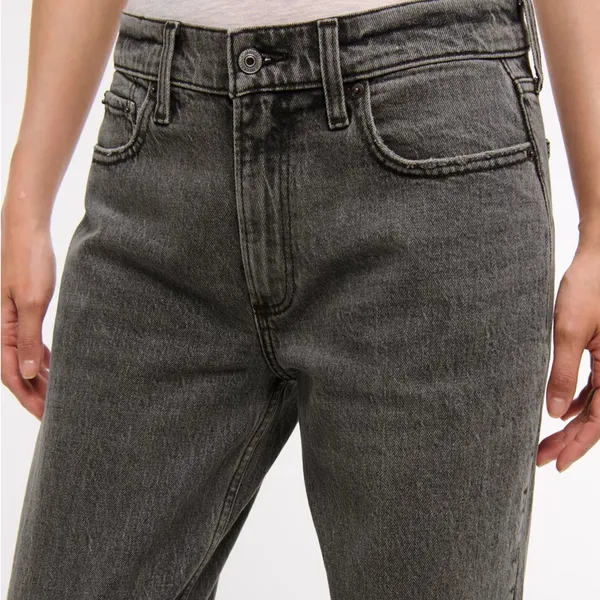 Abercrombie & Fitch Curve Love Low Rise Baggy Jean in Gray Size 27 or 4 Long - Image 10