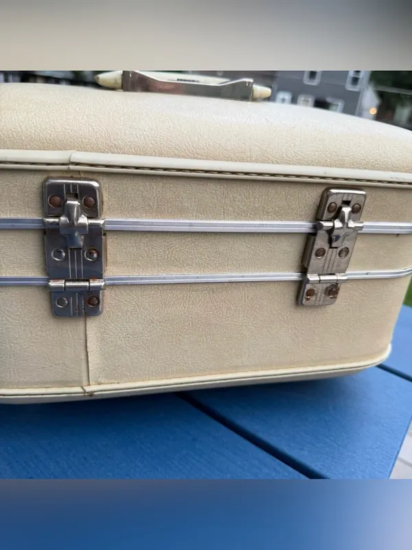 Vintage Eaton’s Birkdale Elite Train Hard Shell 1960s Needs Interior Love - Image 4
