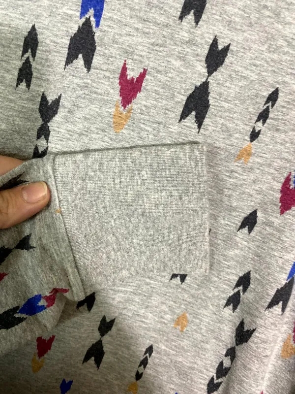 Patagonia Organic Cotton Long Sleeve Top Womens Small Gray Arrow Print Cowl Neck - Image 3