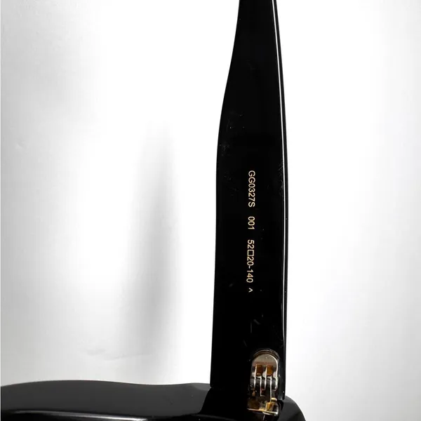 GUCCI sunglasses, made in Italy - Image 12