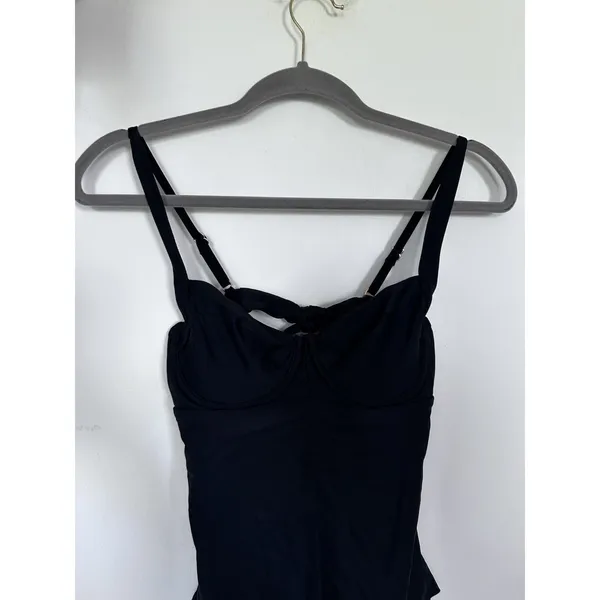 NWT Quince Black Italian Underwire One-Piece Swimsuit Size Small - Image 3