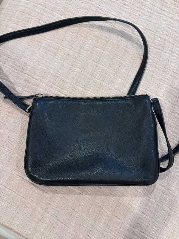 Kate Spade Black Pebbled Leather Crossbody with Gold Hardware - Image 3