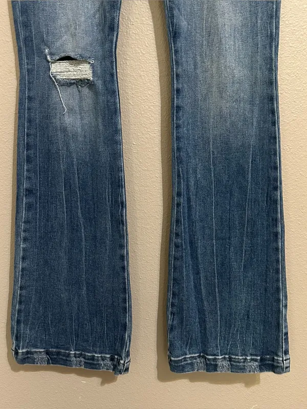 Kancan Low Rise Distressed Medium Wash Flare Denim Jeans Women’s Size 9 28 - Image 5