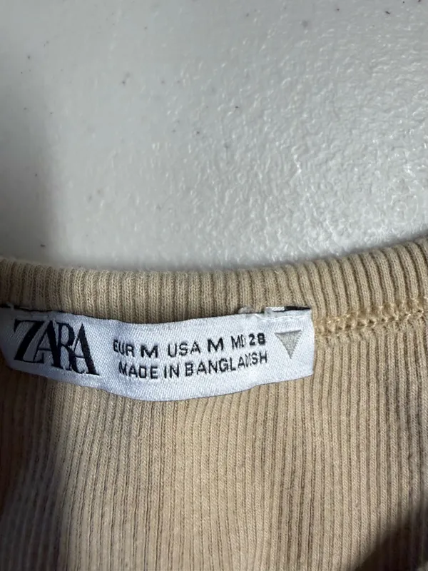 Zara Cream Ribbed Knit Cropped High Neck Tank Top Size Medium euc - Image 2