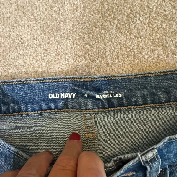 Old Navy Womens Barrel Leg Jeans 4 Blue High-Rise Denim Wide Leg Casual‎ - Image 6