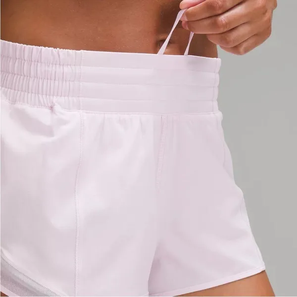 Lululemon Light Pink Hotty Hot 2.5” Shorts - Image 3