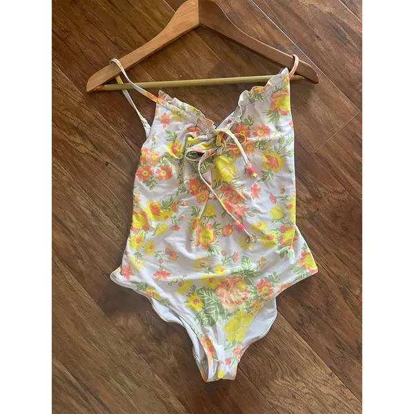 AERIE Floral Printed Cheeky One Piece COTTAGECORE FEMININE Swimsuit Medium M - Image 4