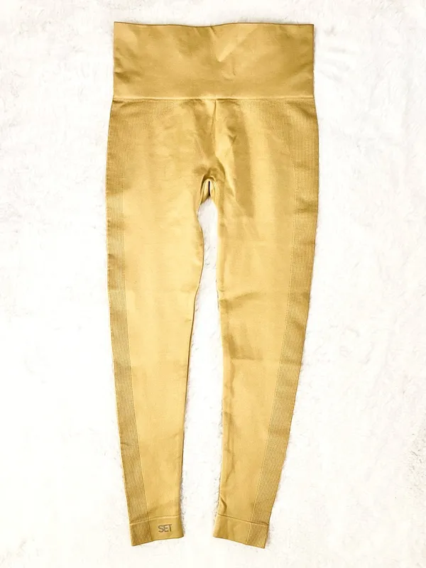 NWOT SET Active Sculptflex Seamless Leggings High Rise Cream Ribbed Logo Small - Image 2