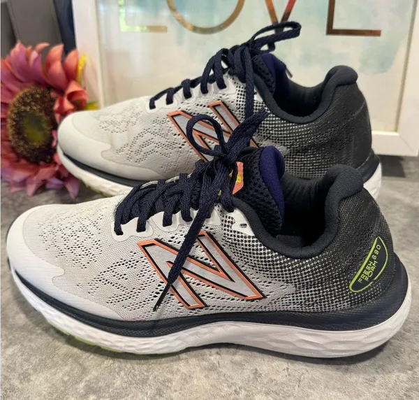 New Balance Fresh Foam 680 V7 Women's Running Shoes Size 9.5 Medium D - Image 3