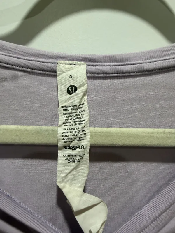 Lavender Lululemon shorts and top matching set - Image 3