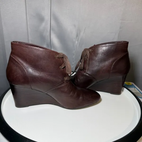 LRL Dark Academia Tamia Wedge‎ Booties 7B Brown Leather Lace Up Ankle Gothic - Image 4