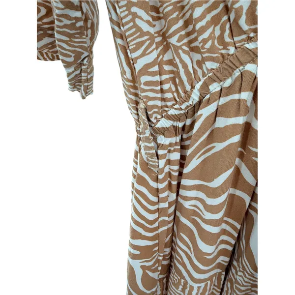 LUSANA Tan Zebra Print Maxi Dress XS 2 Tiered Elastic Waist V-Neck Resortwear - Image 3