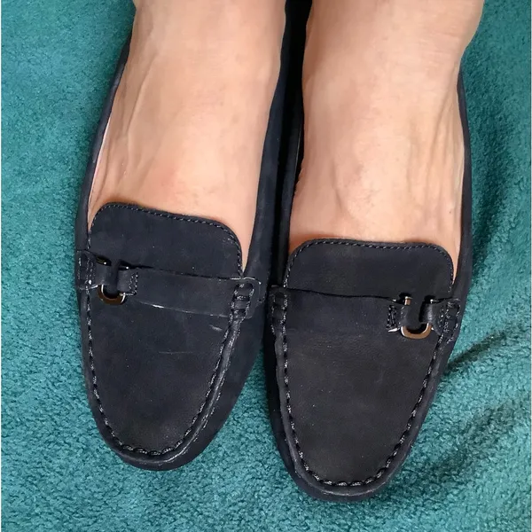 Women’s UGG suede leather loafers 🌟🌟🌟 - Image 7