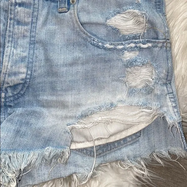 Abercrombie ✨Destroyed Denim Cut Off Shorts✨ - Image 5