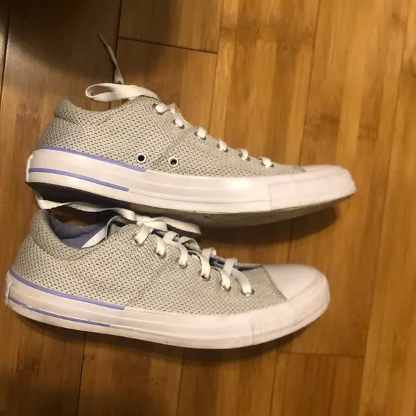 Converse All Star Chuck Taylor Madison purple and white women’s size 10 sneakers - Image 4