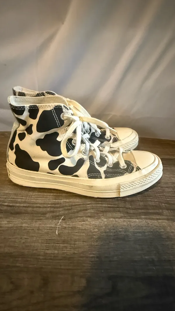 Cow Print Converse High-Top Unisex  - Image 12