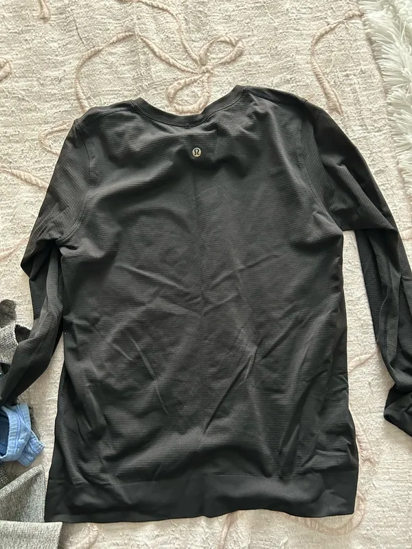 Lululemon Top - Image 2