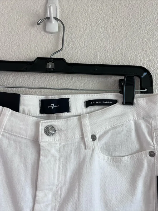 NWT 7 For All Mankind Women's Tailorless Dojo in Slim Illusion White 29 - Image 6