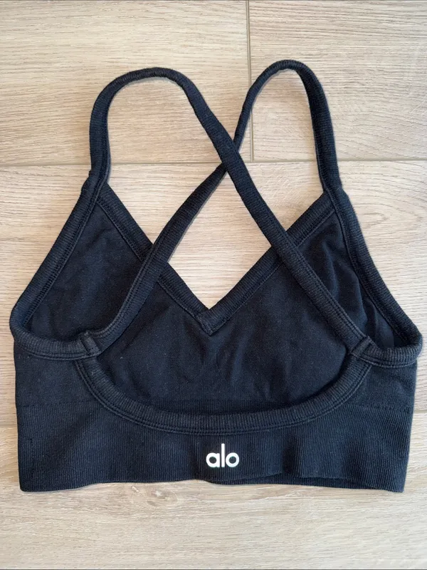 Alo Ribbed Seamless Low Back Bra - Image 3