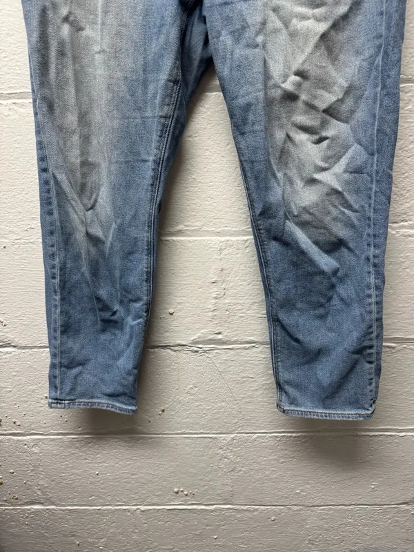 American Eagle Mom Jeans - Image 2