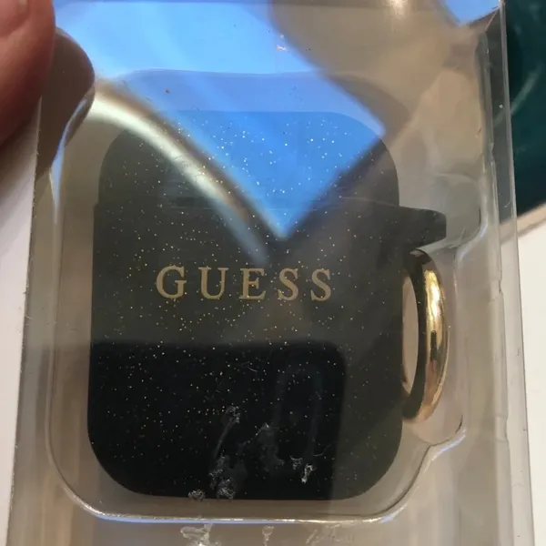 NIB GUESS AIRPODS CASE - Image 2