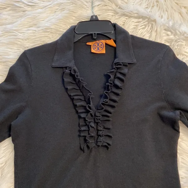 Tory Burch long sleeve shirt size M good condition length 26” bust 32” - Image 12