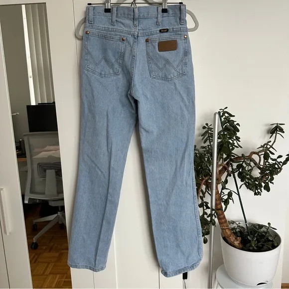 Wrangler Cowboy Cut Slim Fit Jean- 28 x 30 - Image 2